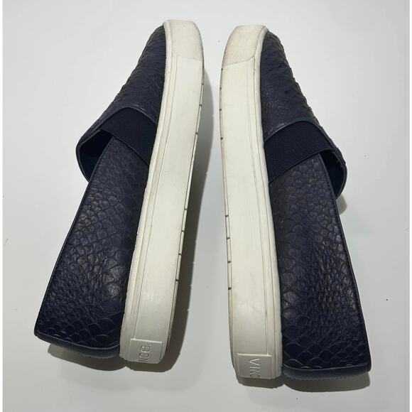VINCE CAMUTO Dark Blue Snake-Embossed Leather Slip-On Sneakers Loafers Womens 9M - Picture 5 of 8